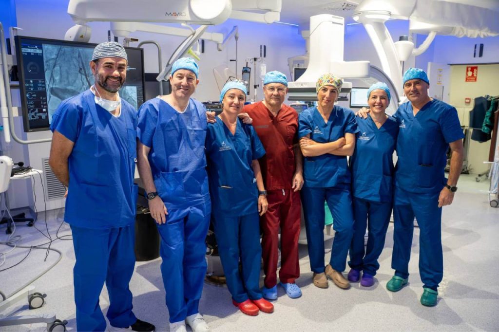 El I Congreso CITENDO protagoniza la primera retransmisión simultánea de seis cirugías transcatéter en Andalucía cirugías transcatéter en andalucía